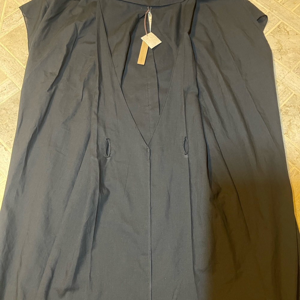 Eyn Vas Black Lightweight Cotton V-Neck Shirtdress Oversized Minimalist NWT - Picture 7 of 12